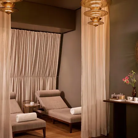 Rosewood Vienna