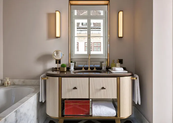 Rosewood Hotel