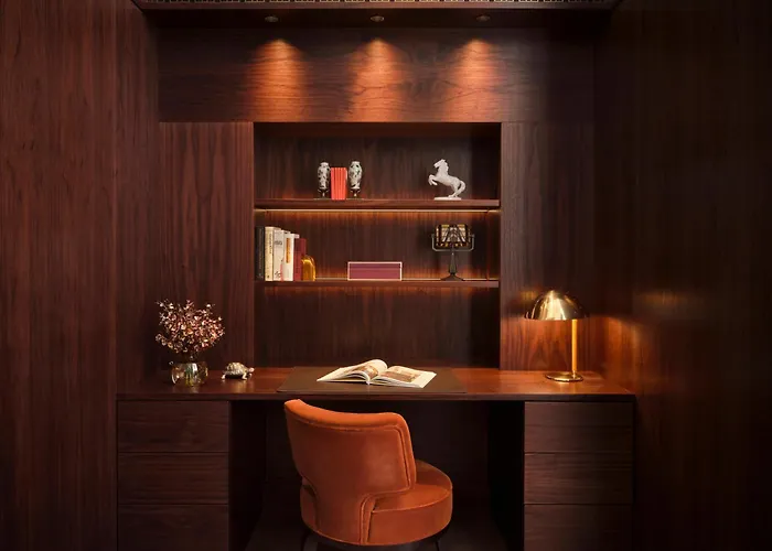 Hotel Rosewood 5*
